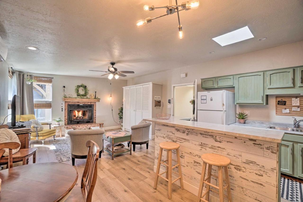 דירות Central Williams Studio With Fireplace On Route 66! מראה חיצוני תמונה